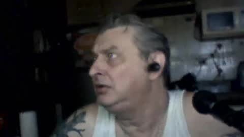 carlos712009 online show from March 5, 7:04 am