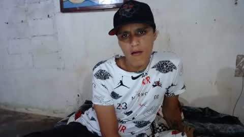 carlos_steven online show from April 18, 5:50 pm