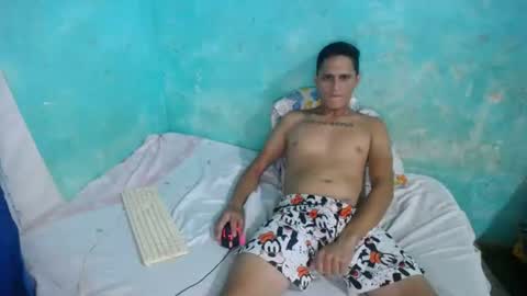 carlos_steven online show from July 10, 11:40 pm