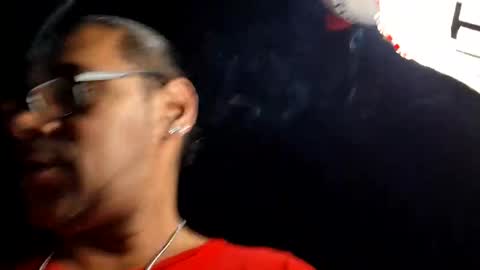 carloslove1972 online show from May 25, 5:13 am