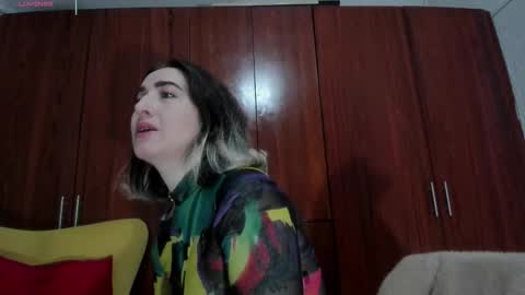 carly grasso  online show from March 23, 9:13 am