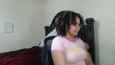 CARAMEL xoxo online show from December 21, 12:29 am