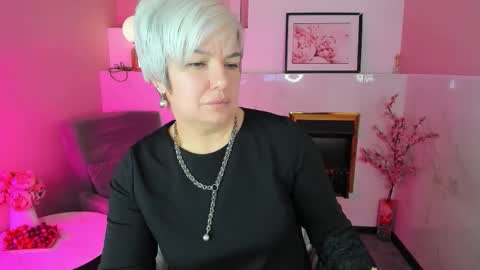 Snapshot of carmensoft chatting on December 15, 9:52 pm Carmen online show from December 15, 9:52 pm