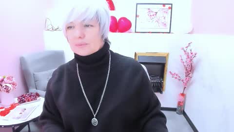 Snapshot of carmensoft chatting on February 16, 8:27 pm Carmen online show from February 16, 8:27 pm