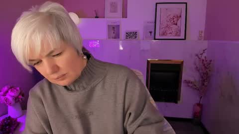 Snapshot of carmensoft chatting on March 7, 9:23 pm Carmen online show from March 7, 9:23 pm