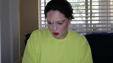 Brooke online show from May 22, 2:30 am