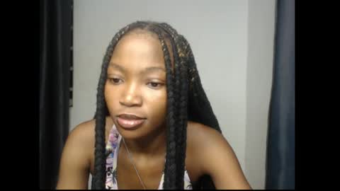 caroline online show from March 31, 3:08 am