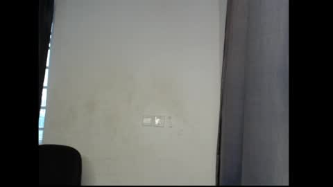 caroline online show from April 16, 11:44 am