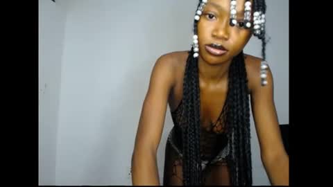 Snapshot of carobaby8 chatting on June 20, 4:26 am caroline online show from June 20, 4:26 am