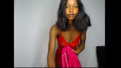 Snapshot of carobaby8 chatting on July 2, 4:07 am caroline online show from July 2, 4:07 am