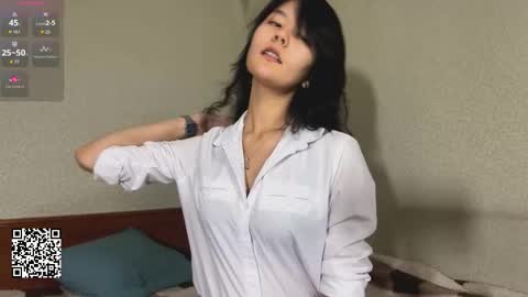 Kim online show from February 1, 1:09 pm