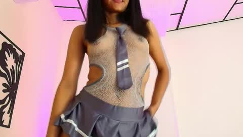 carolina baire online show from May 27, 12:46 pm