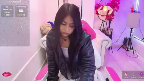 CAROLINA.  online show from February 2, 12:48 pm