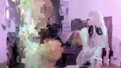 carolina snt online show from April 12, 7:30 pm