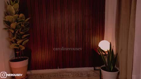 carol  online show from April 16, 9:39 pm