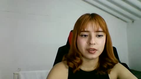 carolinnapinkman online show from May 23, 8:57 pm