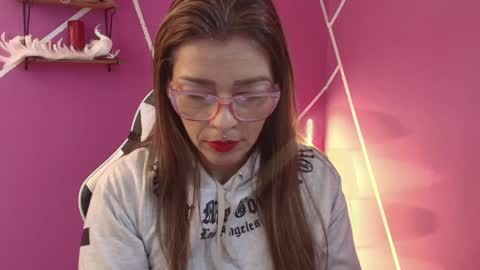 Snapshot of carolmiss_79 chatting on June 5, 12:44 pm CAROL online show from June 5, 12:44 pm