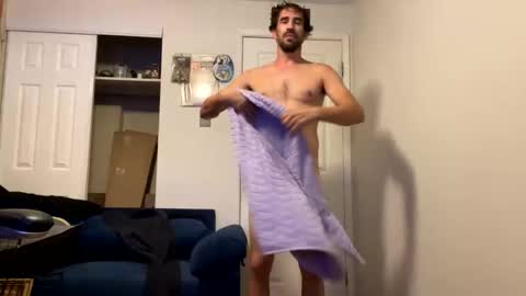 carpenterbee online show from September 16, 10:00 pm