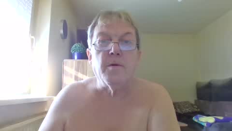 carsten21101 online show from March 9, 8:29 am