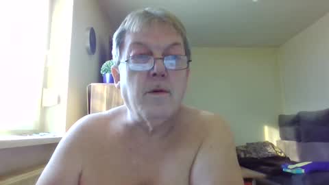 carsten21101 online show from March 11, 7:15 am