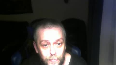 Snapshot of caseurdecue chatting on April 19, 9:08 am AllenGallant online show from April 19, 9:08 am
