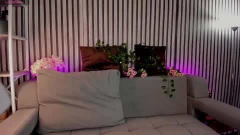 Casey sweeet online show from May 21, 9:16 am