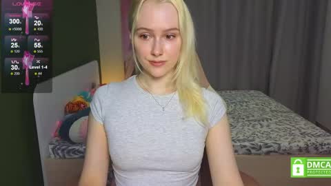 My name is Casey... Nice to meet you  I will be happy to have funthumbs up please its important online show from June 6, 5:34 am