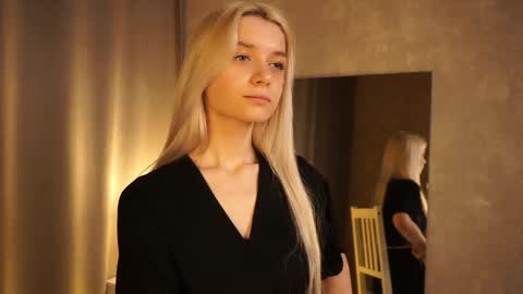 Cassie online show from February 22, 5:46 pm