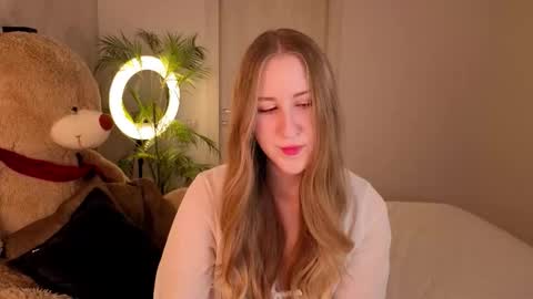 Casey online show from March 2, 4:14 pm