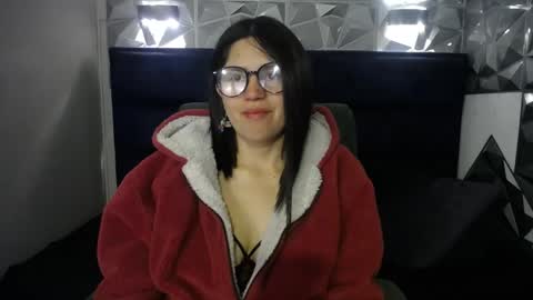 cata black online show from April 15, 1:29 pm