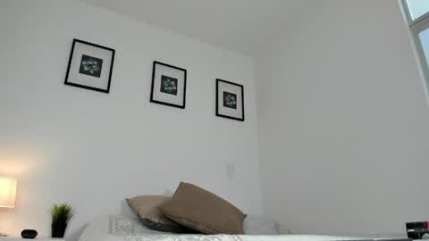    online show from May 21, 4:47 pm