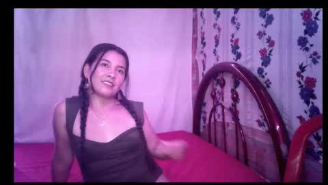 Snapshot of catalina0507 chatting on March 22, 3:54 am catalina0507 online show from March 22, 3:54 am