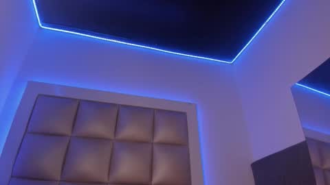 Cata online show from December 16, 8:25 pm