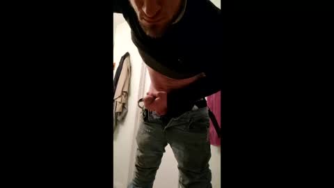 Snapshot of catchmycum87 chatting on January 15, 4:55 pm catchmycum87 online show from January 15, 4:55 pm