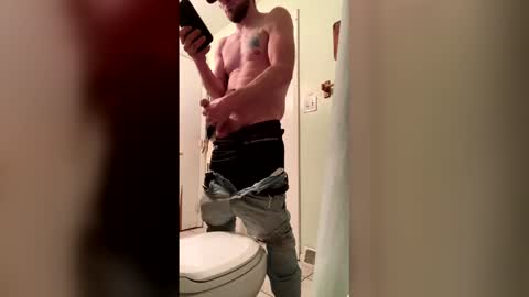 Snapshot of catchmycum87 chatting on February 20, 9:15 pm catchmycum87 online show from February 20, 9:15 pm