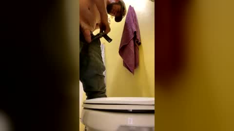 catchmycum87 online show from August 4, 3:25 pm