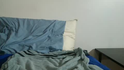 catchthiscum online show from June 19, 9:40 pm