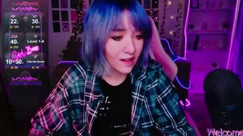 Snapshot of catharinejones chatting on July 5, 11:17 am KettieHi My name is Katie I love drawing and I can play the guitar. And love dancing online show from July 5, 11:17 am