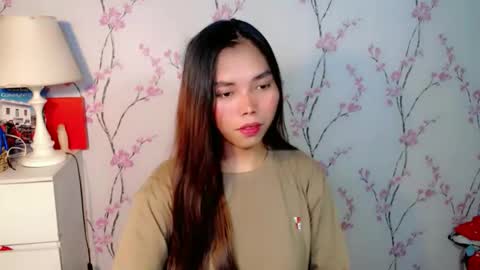 catherine_365 online show from October 2, 5:14 am