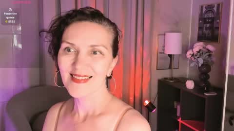 Catherine online show from June 8, 1:33 pm