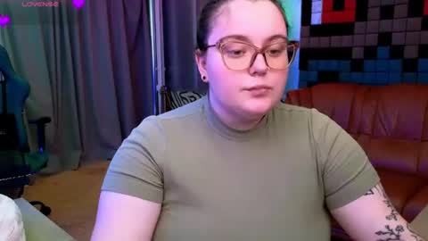 catherineclaire online show from July 25, 6:05 pm