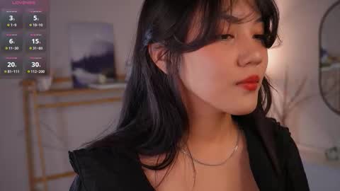 Lee online show from November 10, 4:06 pm