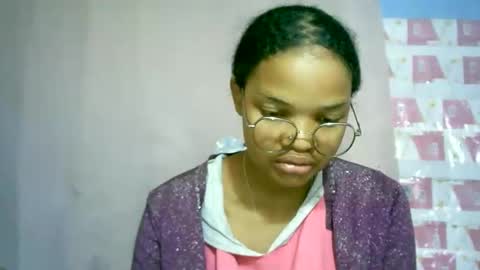 Snapshot of cathyxlisa chatting on May 4, 9:38 am CathyXLisa online show from May 4, 9:38 am