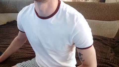 catmen001 online show from March 11, 11:05 am