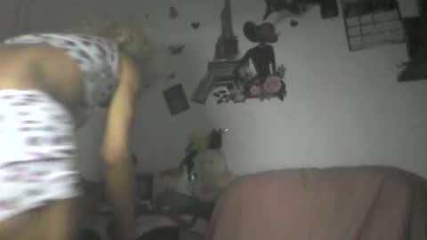 Snapshot of catrina_love chatting on December 23, 12:08 am catrina online show from December 23, 12:08 am