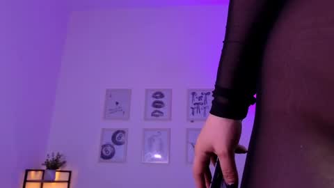 Snapshot of cattaleya002 chatting on May 11, 10:40 pm CATALEYA online show from May 11, 10:40 pm