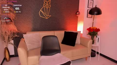 Snapshot of catvalentinee_ chatting on October 15, 6:46 am catvalentinee_ online show from October 15, 6:46 am