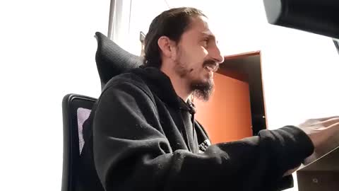 cayu_frensh94 online show from February 9, 11:53 pm