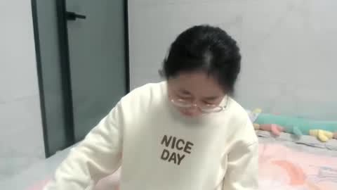 Snapshot of cbz112233 chatting on January 4, 2:56 pm ANNYANNY online show from January 4, 2:56 pm