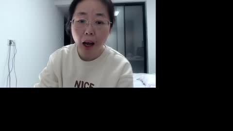 Snapshot of cbz112233 chatting on March 2, 3:59 pm ANNYANNY online show from March 2, 3:59 pm